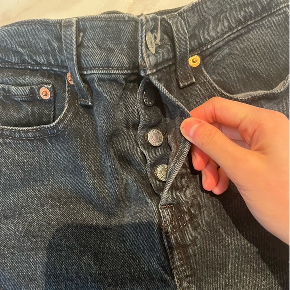 Levi’s Wedgie Jeans (23) - Picture 3 of 5